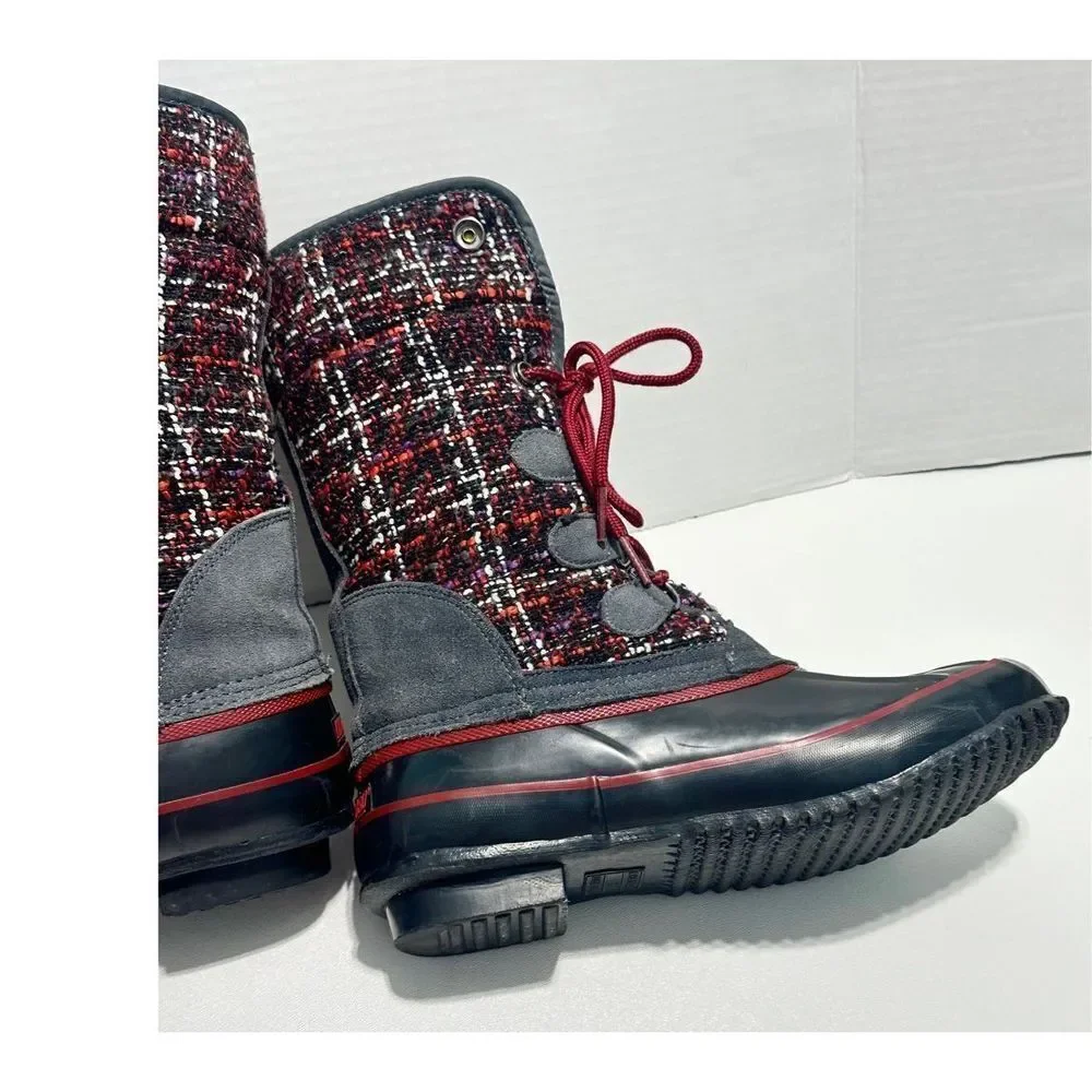 Khombu Elysse Rubber Upper Water Resistant Boots Plaid Lace Up Black‎ Red 8